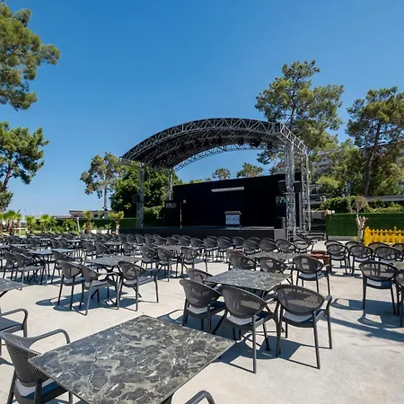 Fore & Ξενοδοχείο 4*