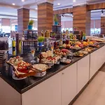 Fore & Отель
