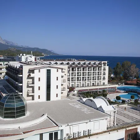 Ξενοδοχείο Fore & Κεμέρ