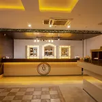 Hotel Fore & 4*